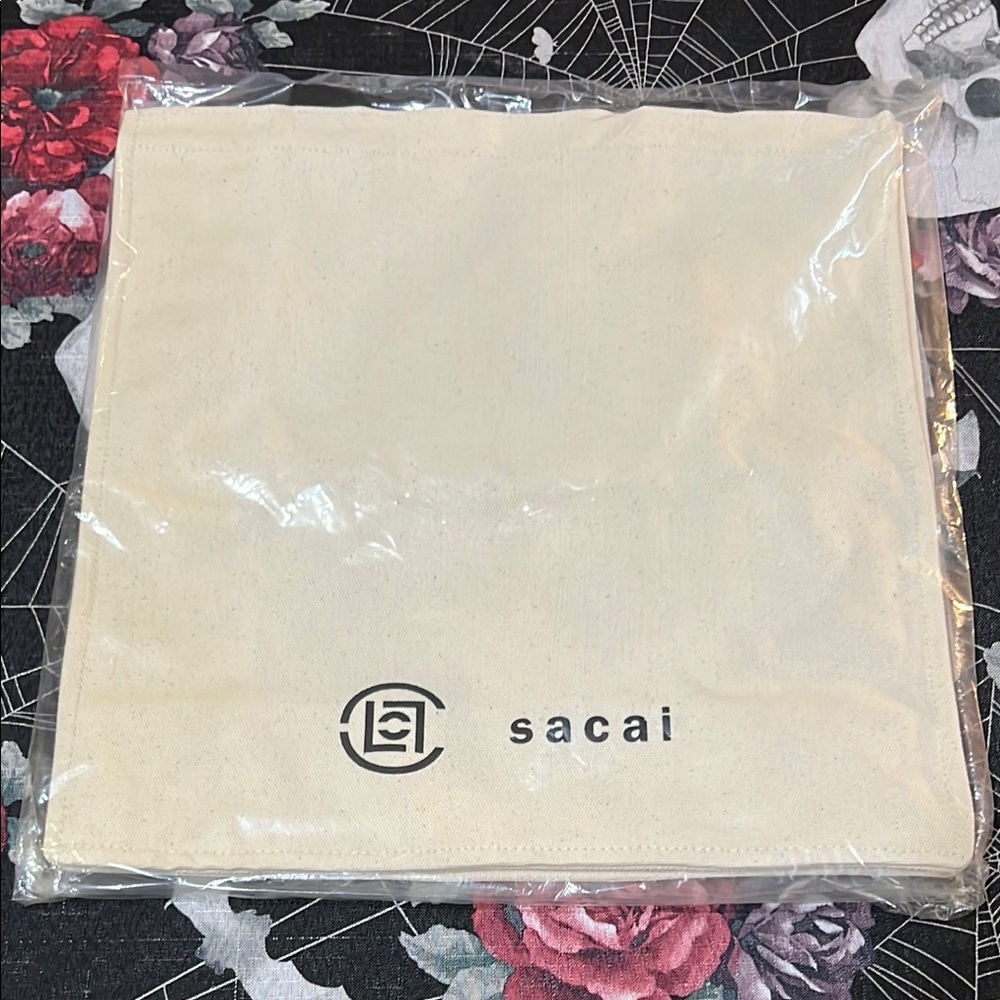 BRAND NEW 2021 SACAI x CLOT UNRELEASED PROMO CREAM/BLACK CANVAS LOGO TOTE BAG